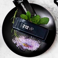Carolina Herrera 212 VIP Black- 100 Ml 12 Carolina Herrera 212 VIP Black- 100 Ml -Freshs Centsy Shop carolina herrera 212 vip black eau de parfum for men 5 3