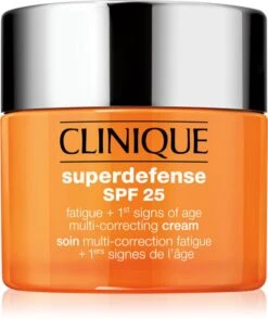Clinique Superdefense™ SPF 25 Fatigue + 1st Signs Of Age Multi-Correcting Cream- SPF 25 50 Ml