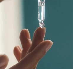 Collistar Attivi Puri Hyaluronic + Polyglutamic Acid Serum- 30 Ml -Freshs Centsy Shop collistar attivi puri hyaluronic polyglutamic acid serum lifting facial serum with hyaluronic acid 1