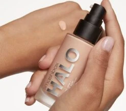 Smashbox Halo Plumping Dew +Hyaluronic Acid- 30 Ml -Freshs Centsy Shop smashbox halo plumping dew hyaluronic acid brightening hydration fluid with hyaluronic acid 2